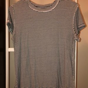White And back striped simple Tee